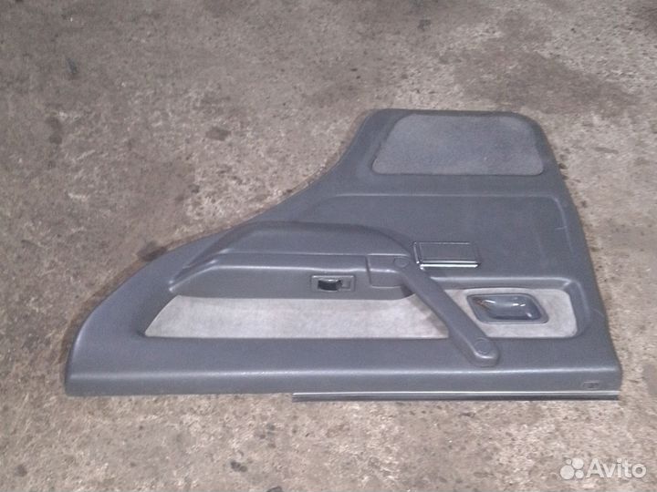 Дверная карта задняя правая Pajero 2