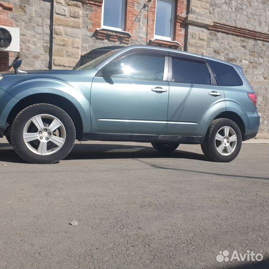 Subaru Forester 2.0 AT, 2011, 212 000 км