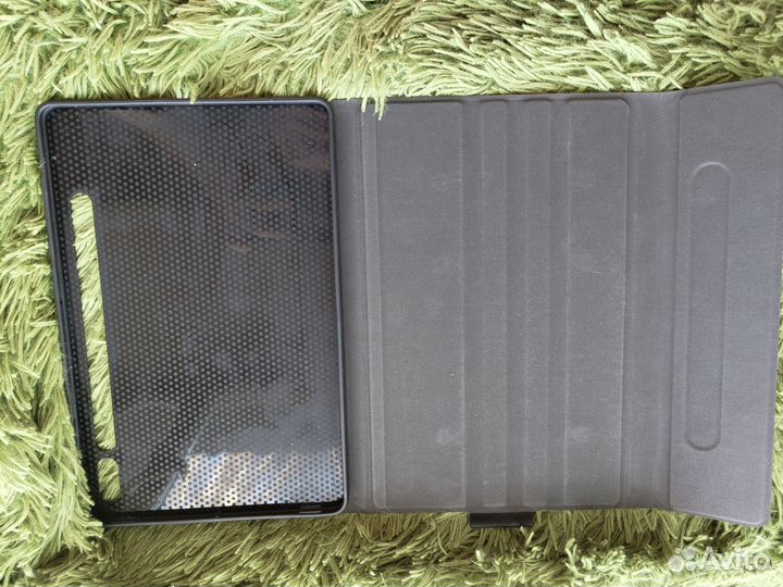 Чехол для Samsung Galaxy Tab S8 с клавиатурой