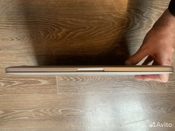 Супер Macbook Pro 2015 i5 8/128 GB Ssd