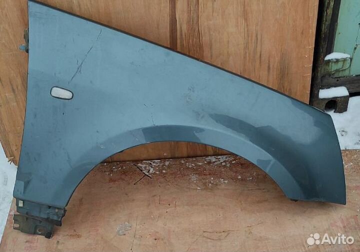 Крыло правое Cadillac SRX 1 04-09