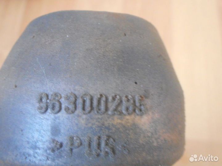 Отбойник заднего амортизатора Daewoo Nubira J100 (1997-1999)