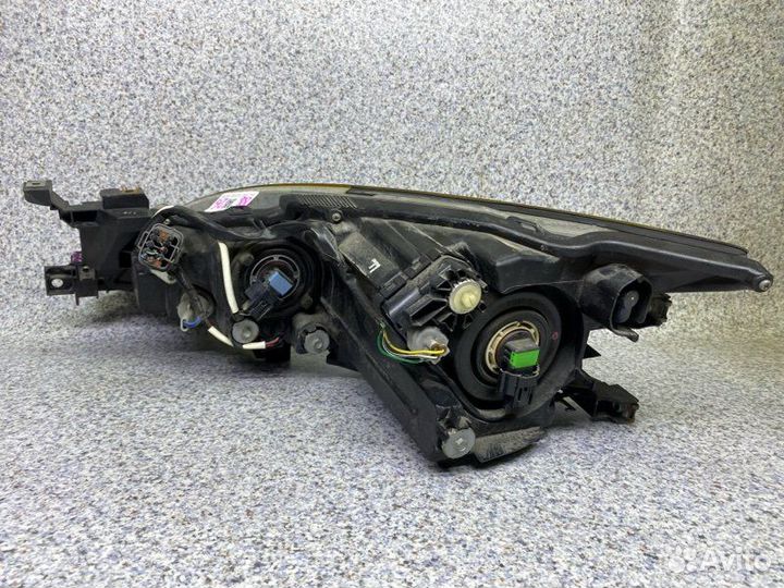 Фара правая Mazda 6 GH 2011