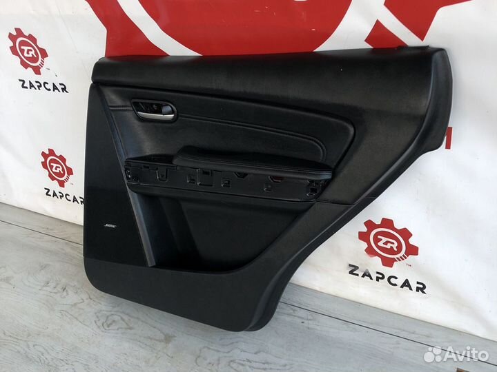 Mazda CX-9 Обшивка двери задняя правая