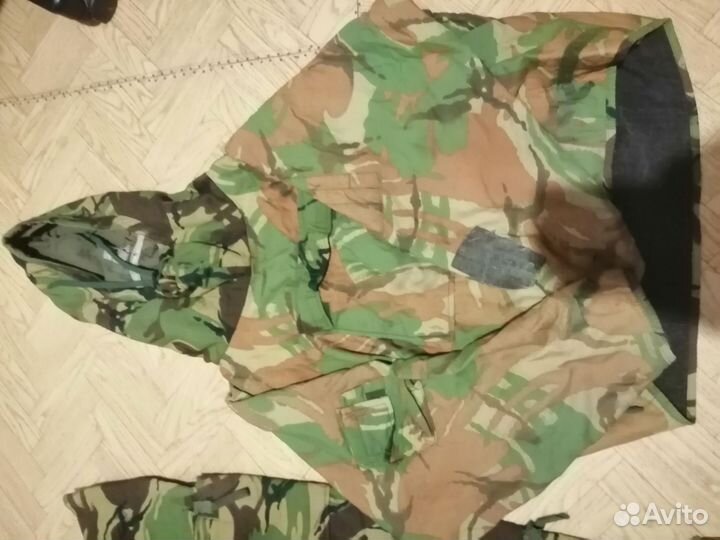 Комуфляжный костюм
