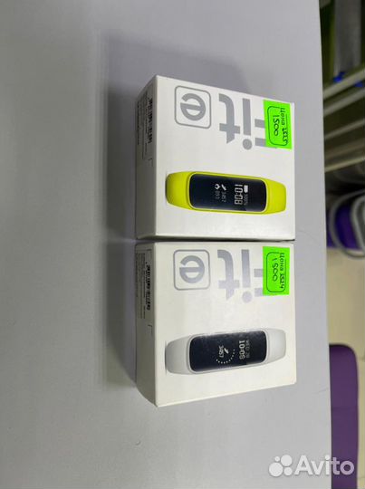 Samsung fit e новые