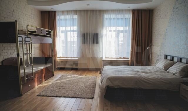 5-к. квартира, 250 м², 5/5 эт.