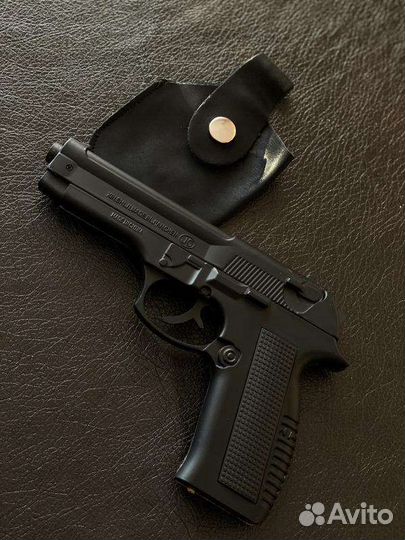 Зажигалка пистолет металлический в коробке