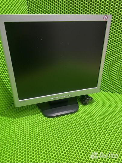 Монитор samtron 74v