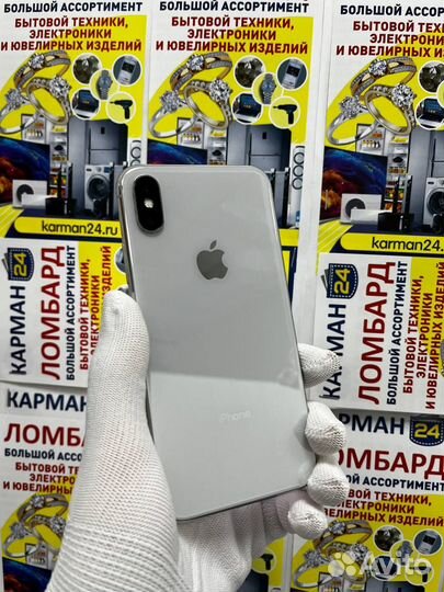 iPhone X, 64 ГБ