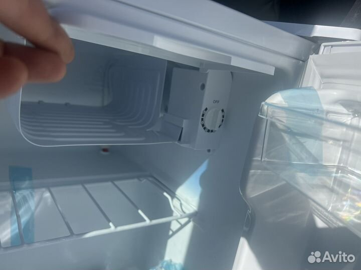 Холодильник новый