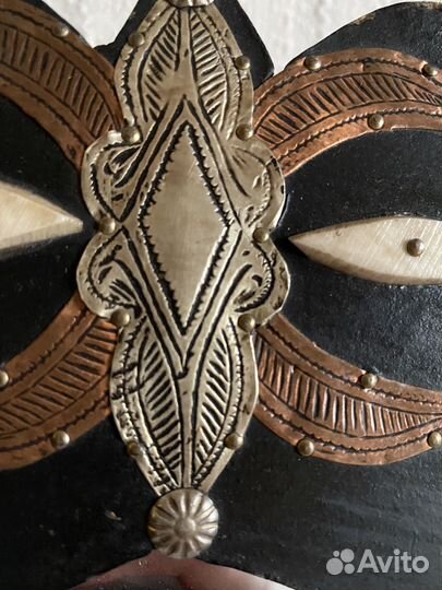 Зеркало из Марокко, массив бука с декором