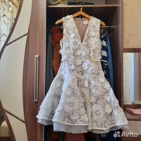 Платье на выпускной, свадьбу, вечернее платье