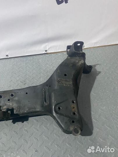 Подрамник передний Nissan Almera 2001-2012