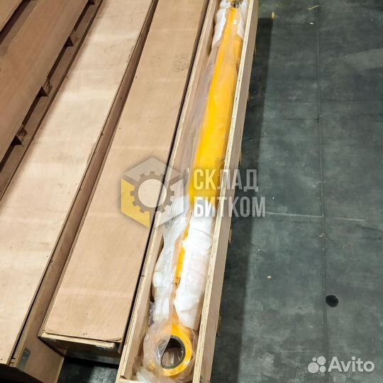 Гидроцилиндр стрелы Hyundai R220LC-9S