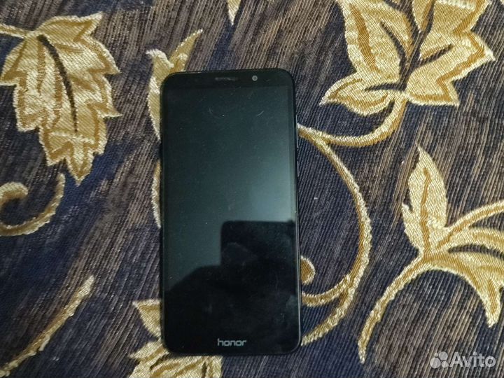 Телефон Huawei Honor 7a