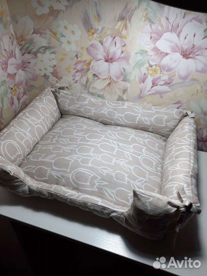 Лежанка для кошек и собак