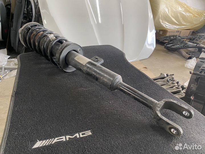 Стойка амортизатора передняя левая BMW 5 f10 ориг