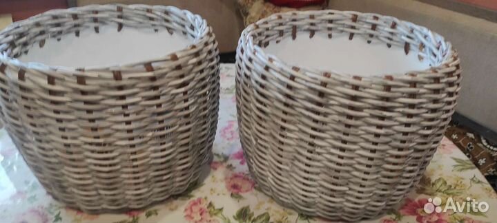 Кашпо для цветов напольное