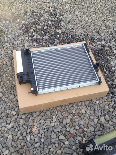 Радиатор охлаждения bmw 5 e39