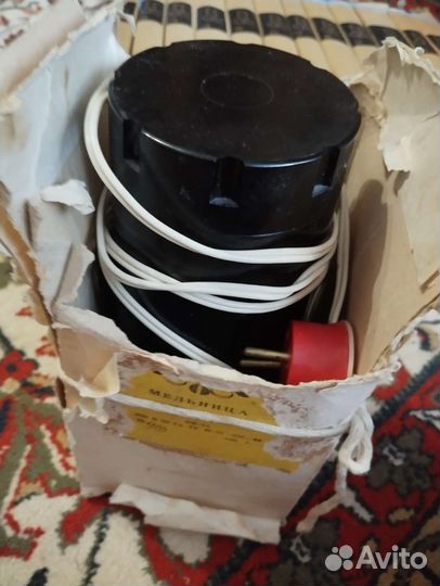 Мельница электрическая СССР