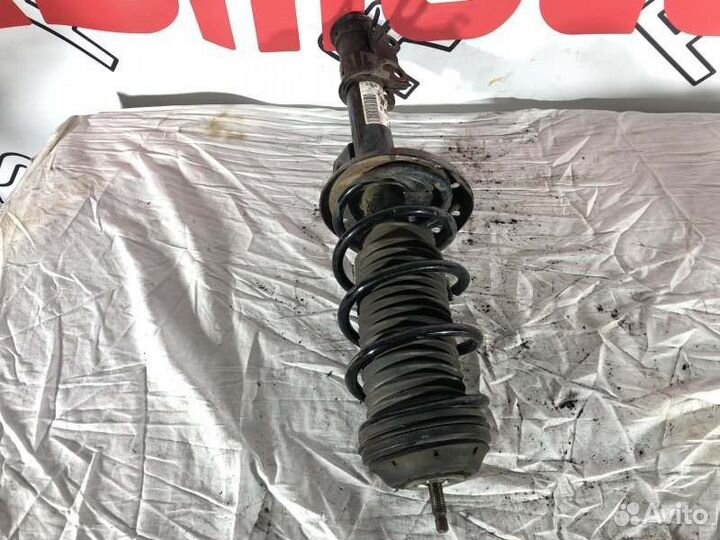 Амортизатор передний правый Opel Corsa D Рестайл