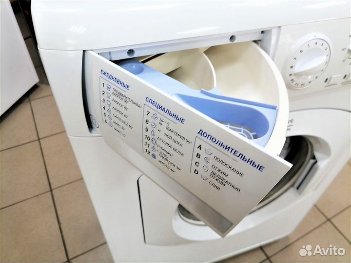 Стиральная машина узкая бу Ariston. Гарантия