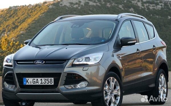 Лобовое стекло Ford Kuga II 5D с дат.дождя