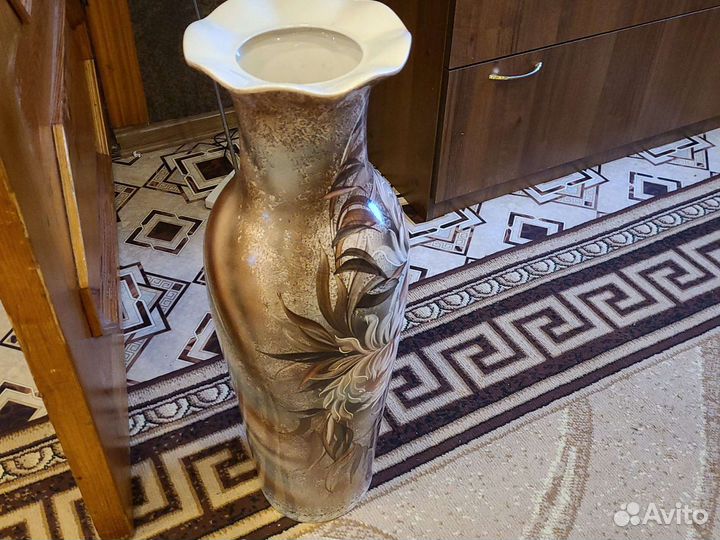Ваза напольная большая