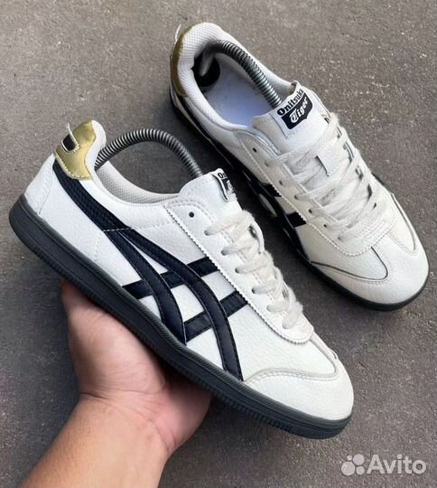 Onitsuka Tiger Tokuten White Black Gold