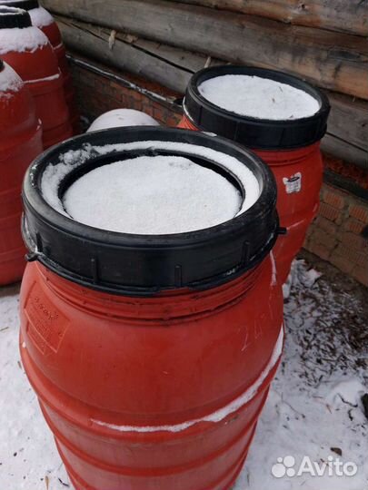 Бочки пластиковые 227, 220 литров пищевые оптом