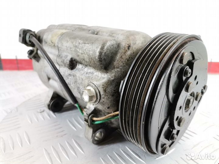 Компрессор кондиционера для Volkswagen Golf 4
