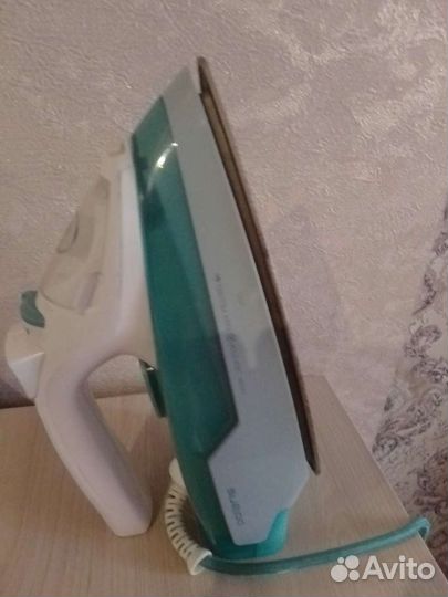 Утюг Поларис