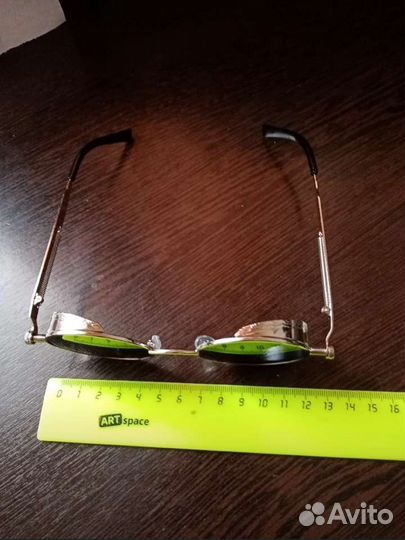 Солнцезащитные очки круглые