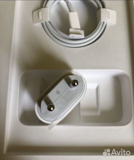 Зарядка на iPhone адаптер 20 W и Провод Apple