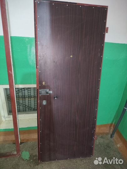 Дверь входная