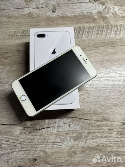 iPhone 8 Plus, 64 ГБ