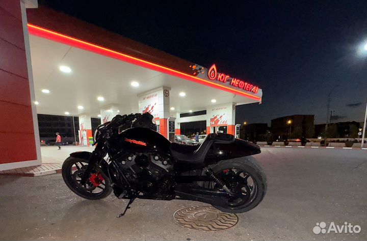 Harley-Davidson V-Rod