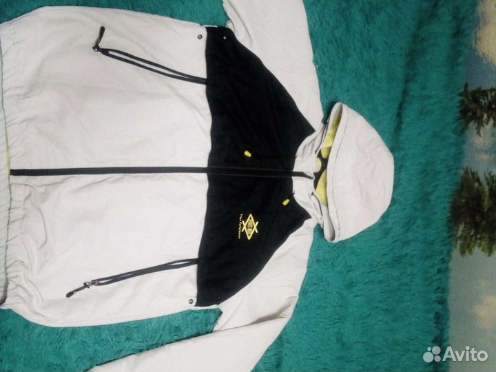 Ветровки и Куртки мужские ветрозащитные