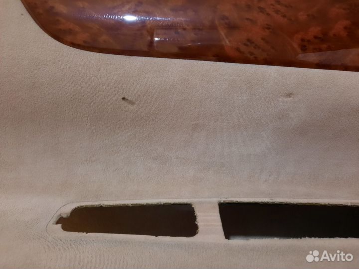 Обшивка / карта двери Toyota ipsum acm21