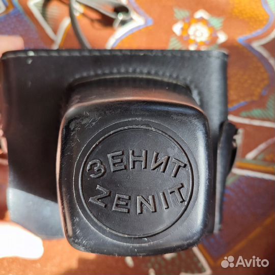 Фотоаппарат зенит е