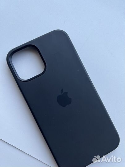 Чехол на iPhone 12 оригинальный