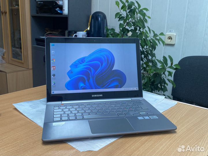 Samsung Ativ крутой ультрабук в алюминиевом корп