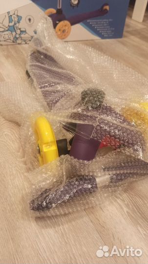 Новый самокат детский трехколесный