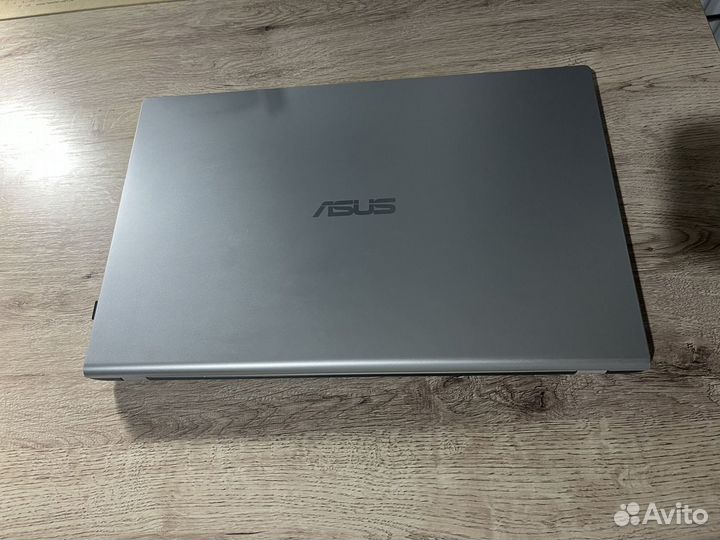 Ноутбук asus