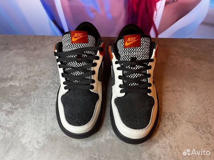 Nike SB dunk LOW RED panda