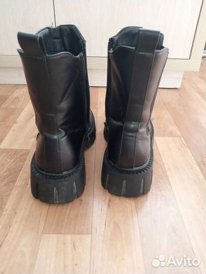 Ботинки женские 37 размер
