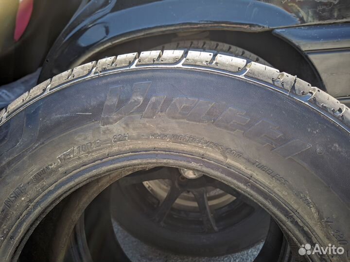 Viatti Strada Asimmetrico V-130 175/70 R13 82H