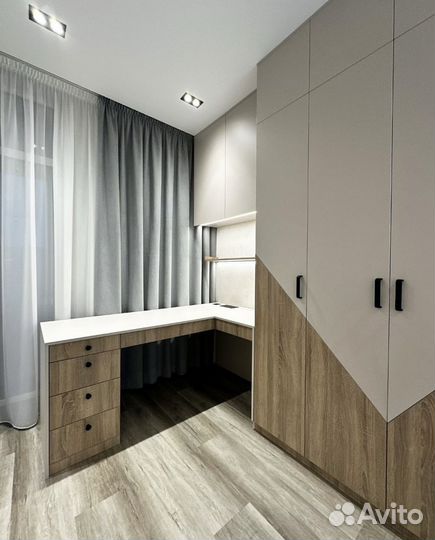 Шкаф с рабочей зоной