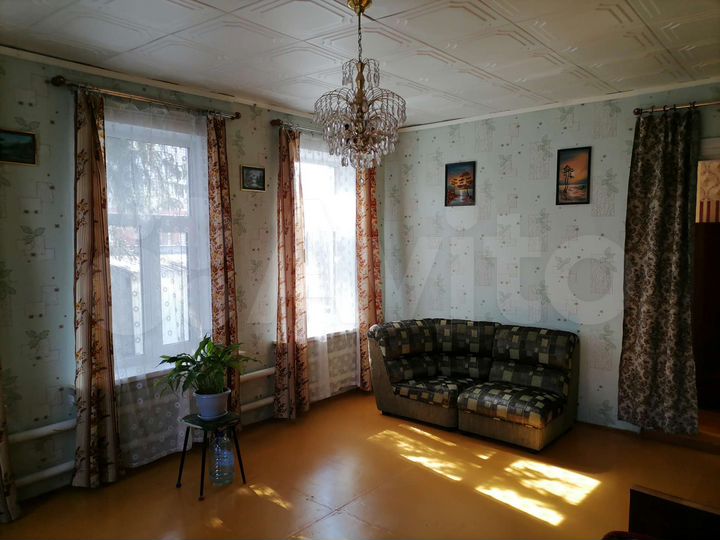 Дом 65 м² на участке 8 сот.